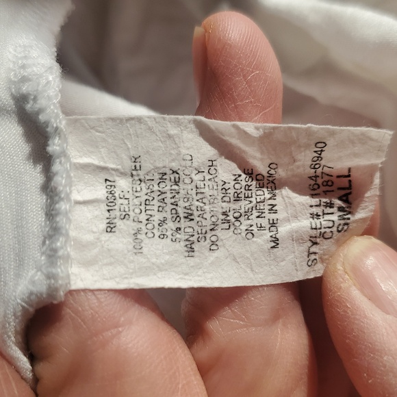 Charlotte Russe Elegant White Lace Skirt Size Small - Picture 5 of 6